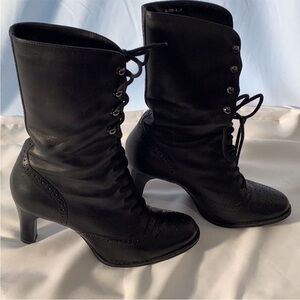 White Mountain Black Lace-Up Heeled Boots